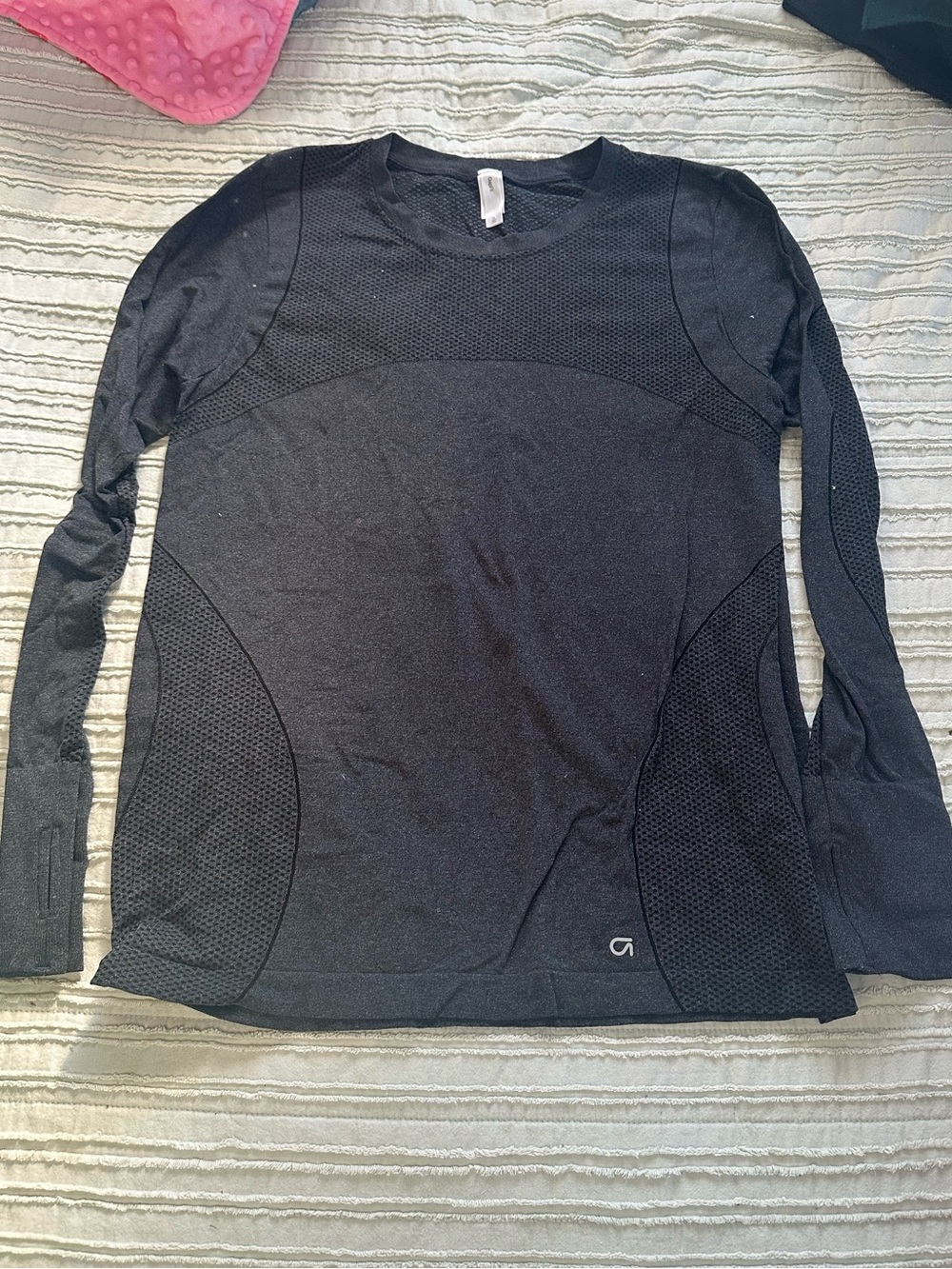 GapFit Gray Long Sleeve Mesh Panel Performance Athletic Top XL